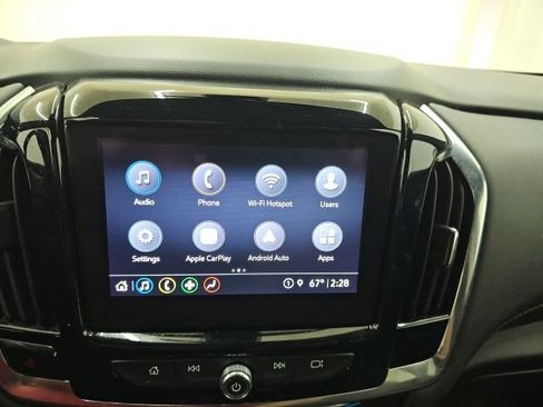 Used 2023 Chevrolet Traverse LT AWD/4WD image 5