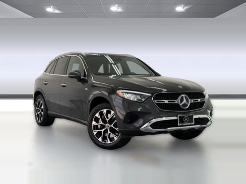Certified 2025 Mercedes-Benz GLC 350e 4MATIC image 6