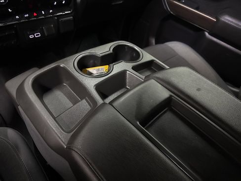 Used 2019 Chevrolet Silverado 1500 LT w/ All-Star Edition image 40