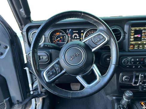 Used 2021 Jeep Gladiator Overland w/ Popular Equipment Package image 49