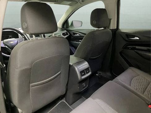 Used 2020 Chevrolet Equinox LT FWD image 16