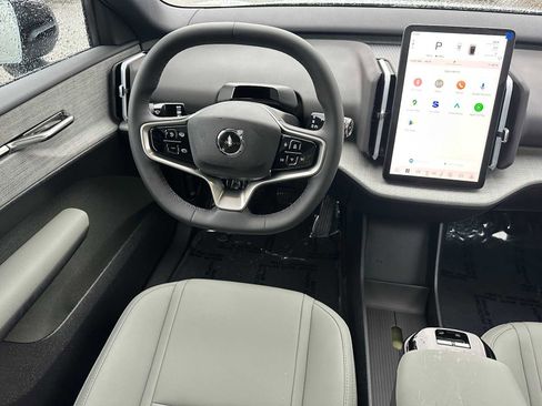 New 2026 Volvo EX30 Plus image 17