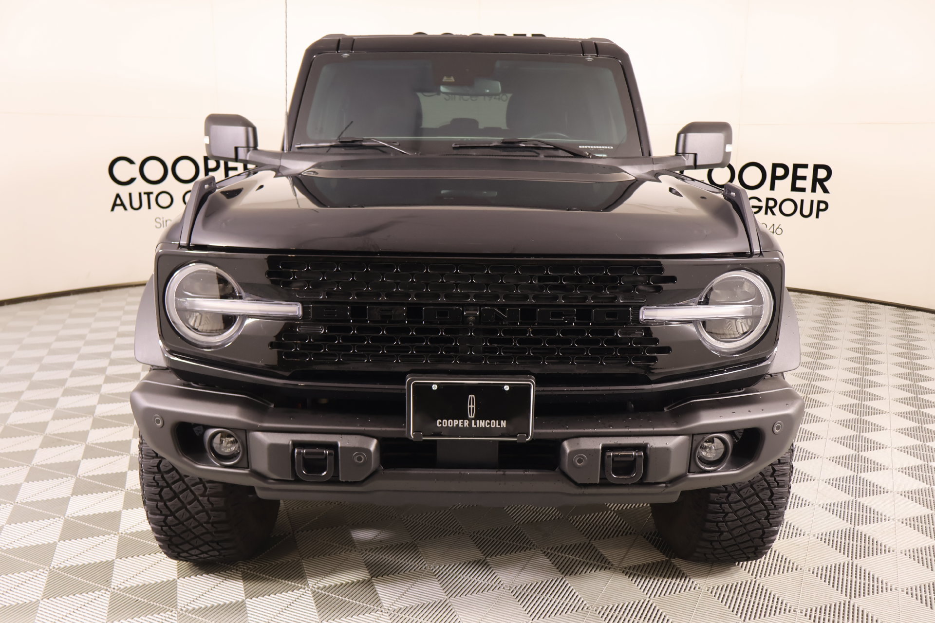 Used 2023 Ford Bronco Wildtrak AWD/4WD image 11