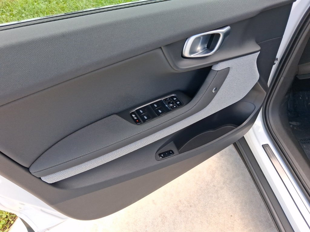 Used 2024 Polestar Polestar 2 AWD/4WD image 14