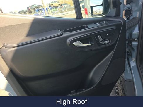 Used 2021 Mercedes-Benz Sprinter 144 Cargo w/ Comfort Plus Package image 8