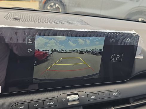 New 2026 Kia K4 FWD image 23