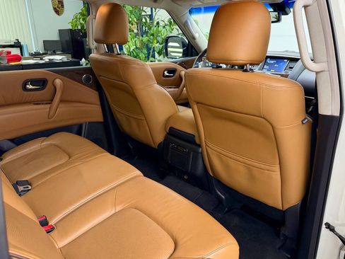 Used 2016 INFINITI QX80 4WD w/ Signature Edition Package image 68