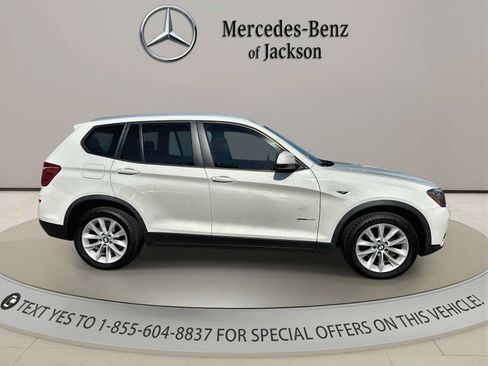 Used 2017 BMW X3 sDrive28i RWD image 9