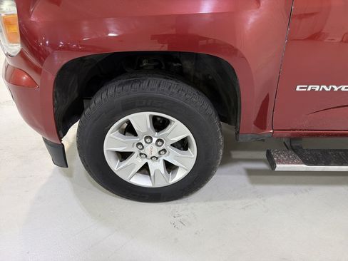 Used 2016 GMC Canyon SLE w/ SLE Convenience Package RWD image 9