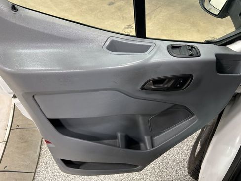 Used 2017 Ford Transit 250 148 Low Roof image 11