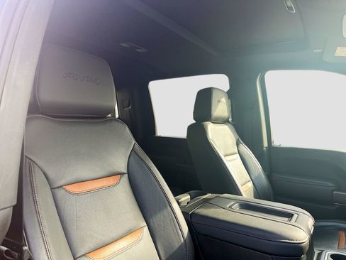 Used 2021 GMC Sierra 3500 AT4 w/ AT4 Premium Plus Package AWD/4WD image 30