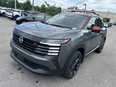 New 2026 Nissan Kicks SR w/ Cold Weather Package