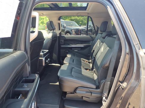 Used 2019 Ford Expedition Max Platinum AWD/4WD image 11