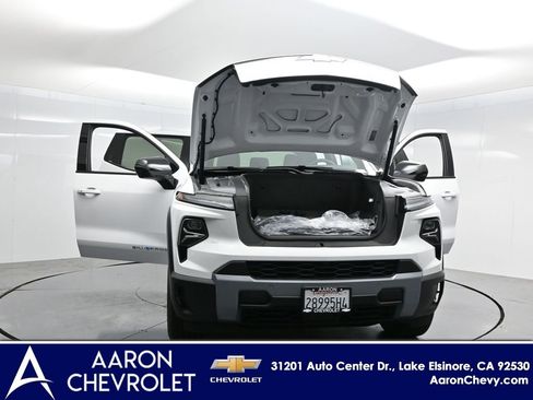 New 2026 Chevrolet Silverado EV LT image 42