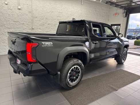 New 2026 Toyota Tacoma TRD Off-Road image 8