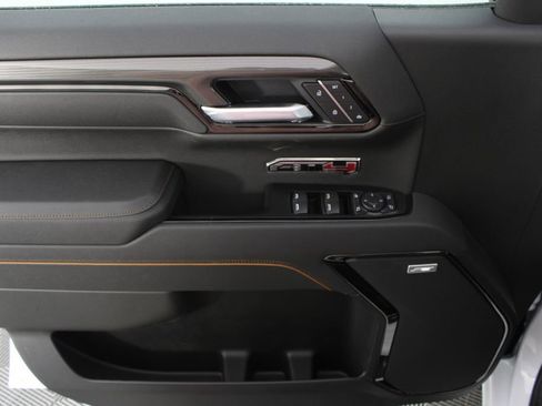 New 2026 GMC Sierra 1500 AT4 w/ AT4 Premium Package AWD/4WD image 16