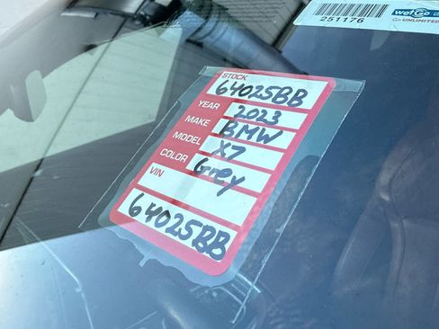 Certified 2023 BMW X7 xDrive40i w/ Executive Package image 19