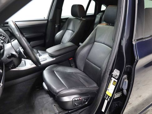 Used 2017 BMW X4 M40i image 5