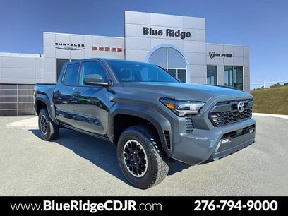 Used 2025 Toyota Tacoma TRD Off-Road