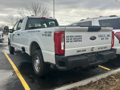 Used 2023 Ford F350 XL image 3