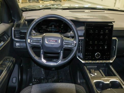 New 2026 GMC Acadia Elevation w/ LPO, Floor Liner Package image 15