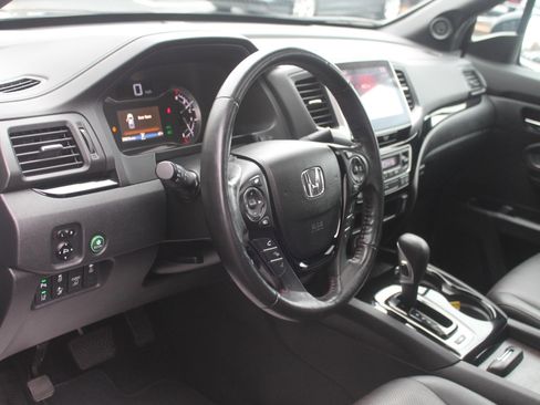 Used 2017 Honda Ridgeline Black Edition image 23