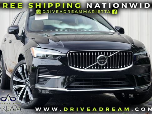 Used 2023 Volvo XC60 B5 Ultimate w/ Climate Package FWD image 2