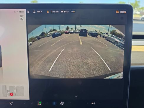 Used 2022 Tesla Model Y Performance AWD/4WD image 19
