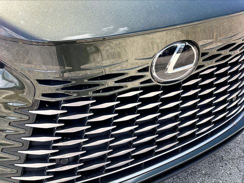 Used 2025 Lexus RX 350 Premium image 30