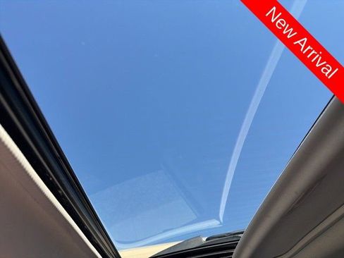 Used 2017 Subaru Outback 2.5i Limited image 18