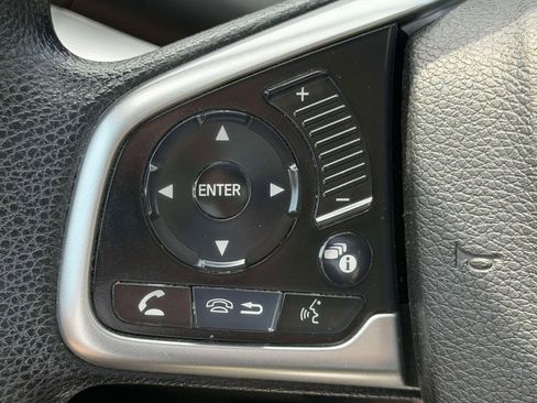 Used 2018 Honda Civic EX image 30