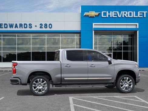 New 2026 Chevrolet Silverado 1500 High Country w/ High Country Premium Package AWD/4WD image 5
