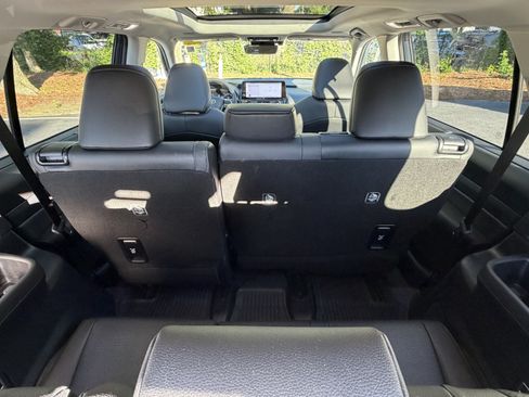 Used 2026 Toyota Grand Highlander FWD image 51