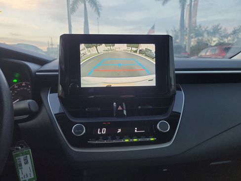 Used 2023 Toyota Corolla SE image 27