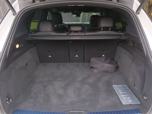 Used 2025 Mercedes-Benz GLE 450e 4MATIC image 43