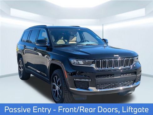 New 2025 Jeep Grand Cherokee L Limited w/ Luxury Tech Group II image 9