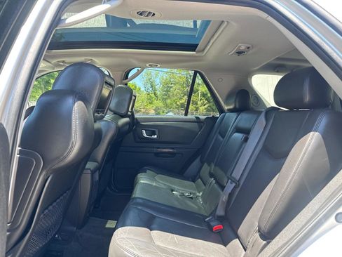 Used 2006 Cadillac SRX w/ Drivers Level One Package AWD/4WD image 14
