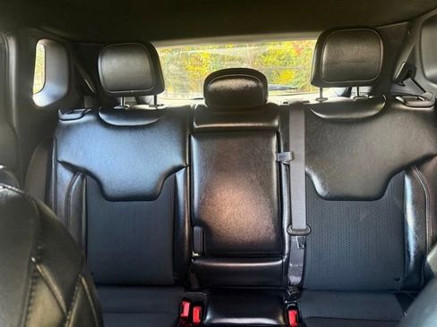 Used 2023 Jeep Compass Trailhawk image 27