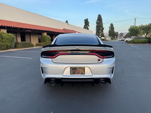 Used 2020 Dodge Charger Scat Pack image 4