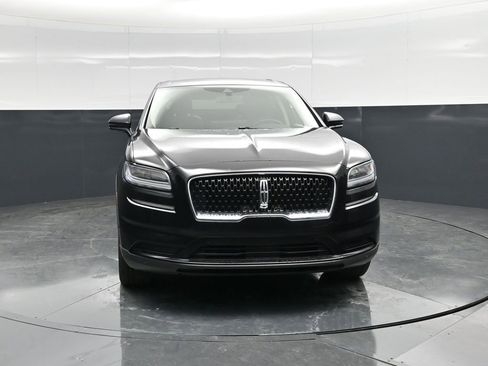 Used 2023 Lincoln Nautilus Reserve w/ Equipment Group 201A image 4