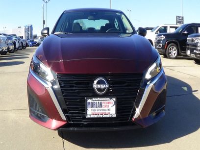 Used 2025 Nissan Altima 2.5 SV