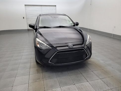 Used 2018 Toyota Yaris iA FWD image 14