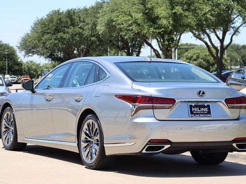 Used 2018 Lexus LS 500 image 9