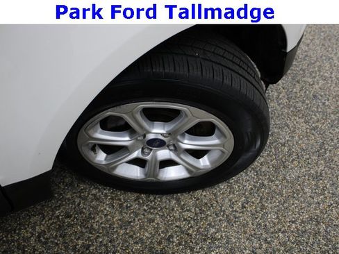 Used 2018 Ford EcoSport SE image 29