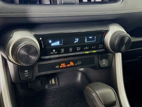 Certified 2025 Toyota RAV4 LE FWD image 17