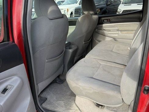 Used 2010 Toyota Tacoma 4x4 Double Cab image 8