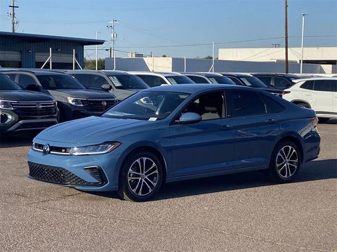 New 2026 Volkswagen Jetta Sport image 3