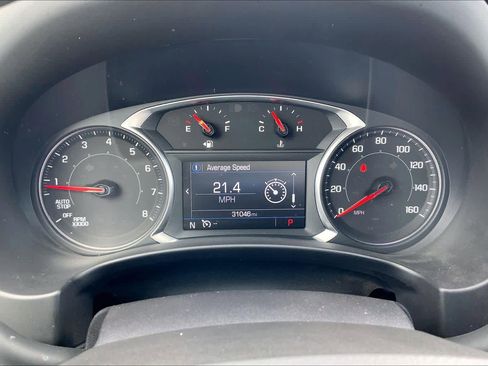 Used 2024 GMC Terrain SLE w/ Elevation Edition image 26