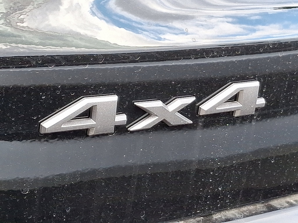 New 2026 Jeep Compass Limited w/ Sun, Sound & Navigation Group AWD/4WD image 6