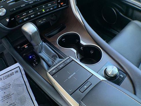 Certified 2022 Lexus RX 350 FWD w/ Premium Package image 20
